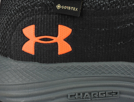 UNDER ARMOUR CHARGED BANTIT TRAIL GTX 3022784-006 CZARNE MĘSKIE SNEAKERSY SPORTOWE