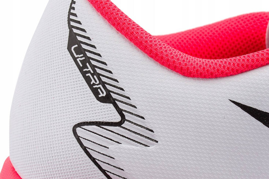 OUTLET: PUMA ULTRA PLAY TT 107528-01 KORKI BUTY PIŁKARSKIE